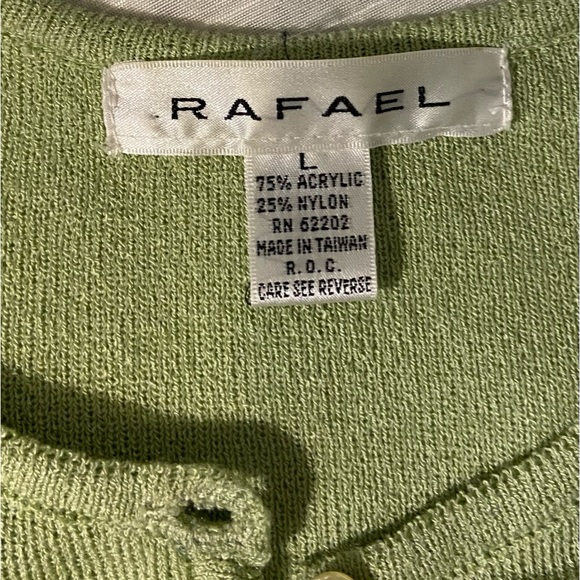 Green Embroidered Cardigan - Picture 3 of 4